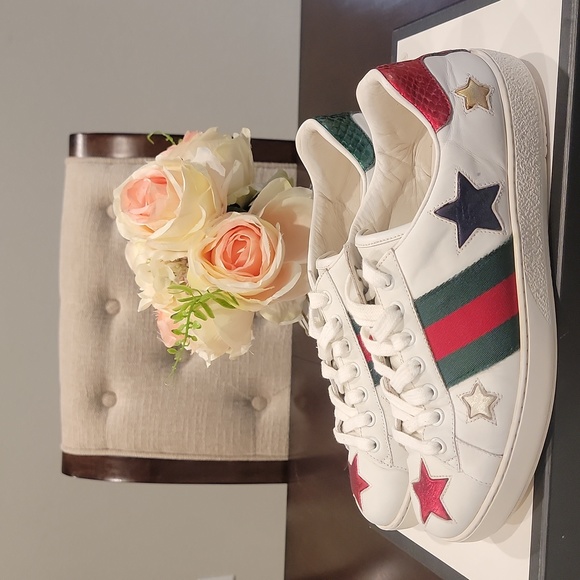 Authentic Gucci star sneaker shoes - Picture 2 of 14